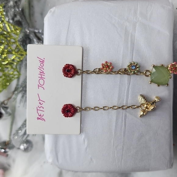 BETSEY JOHNSON EARRINGS - Picture 3 of 3